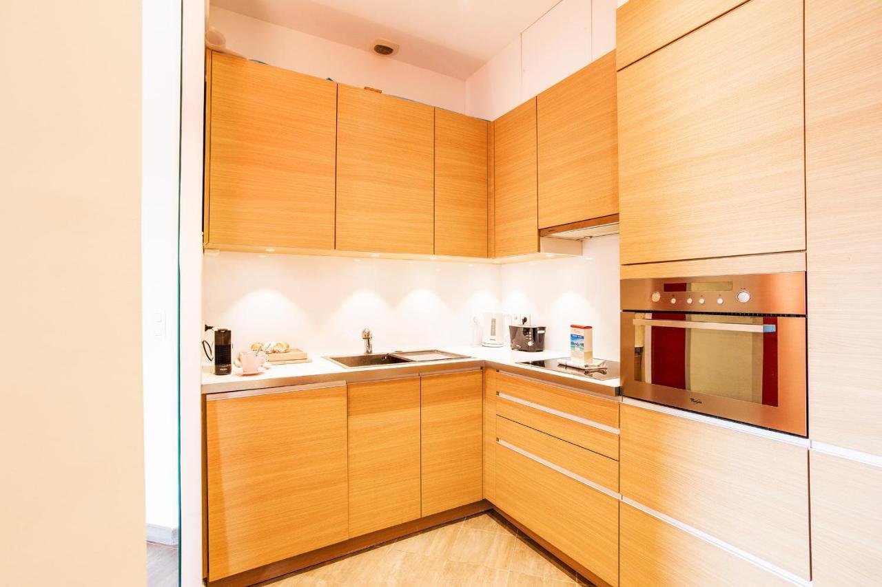 MASSENA AP4312 By Riviera Holiday Homes Niza Exterior foto